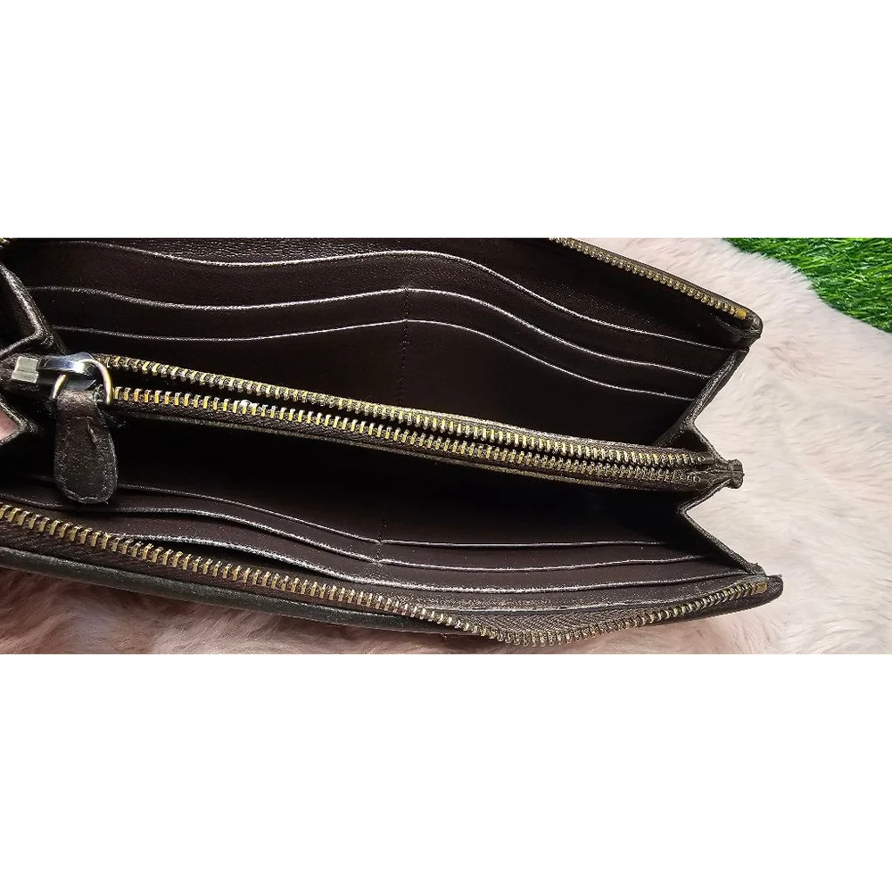 Bottega Veneta Intrecciato Brown Leather Zip Around Wallet
